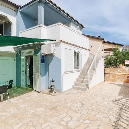 Beautiful In With Wifi Apartment